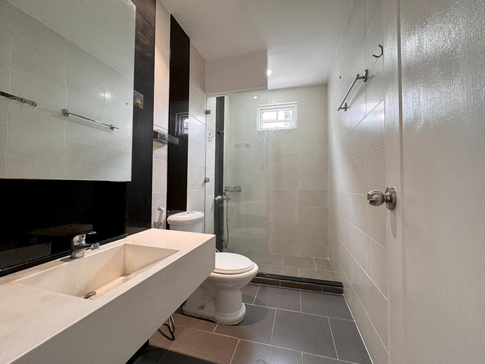 Peaceful At Ba Trung Street, District 3 Apartment Ho Chi Minh City