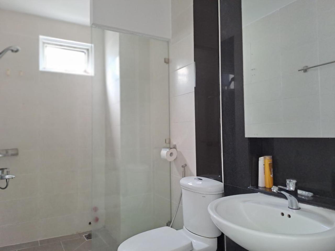 Peaceful At Ba Trung Street, District 3 Apartment Ho Chi Minh City