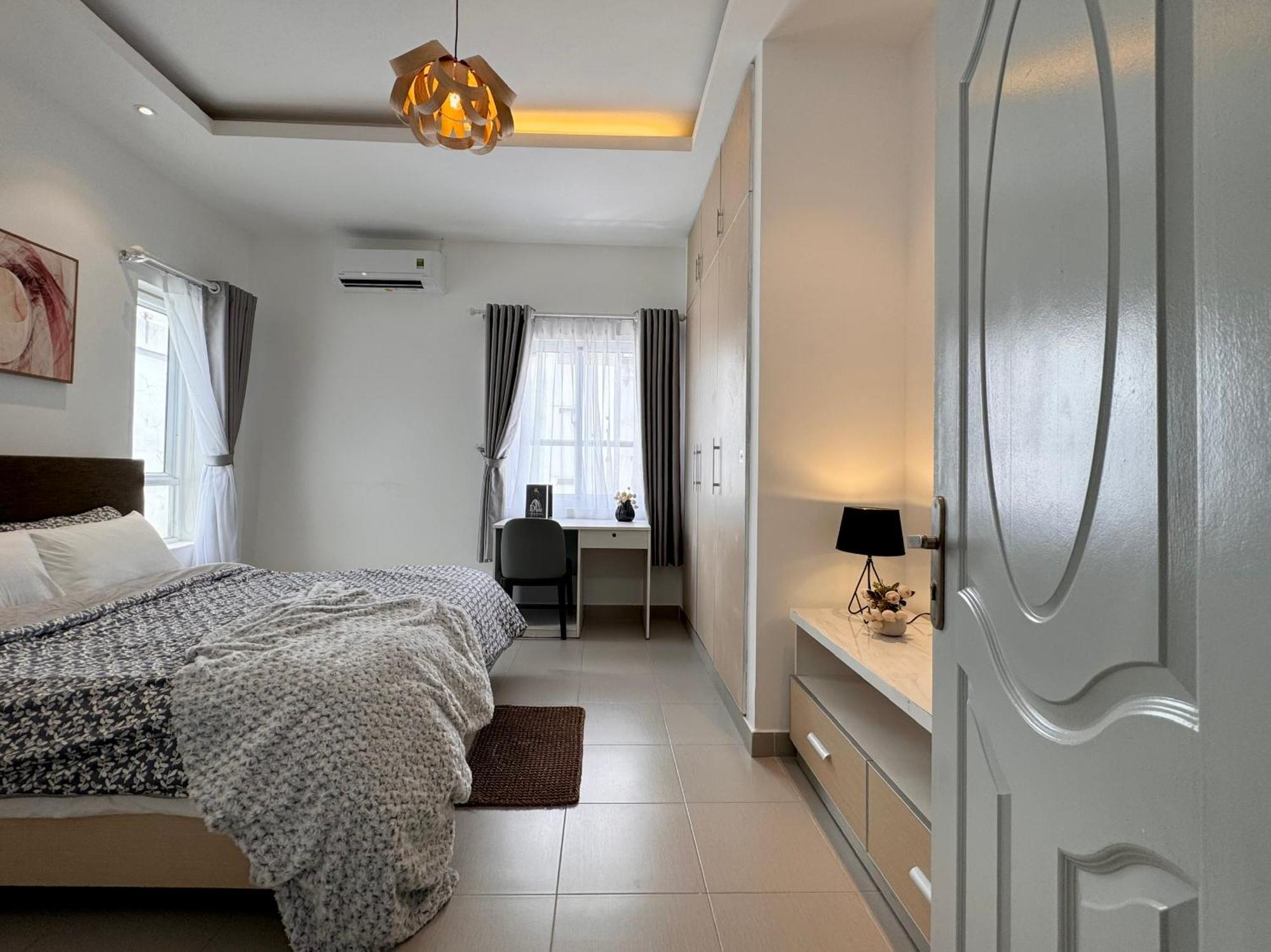 Peaceful At Ba Trung Street, District 3 Apartment *